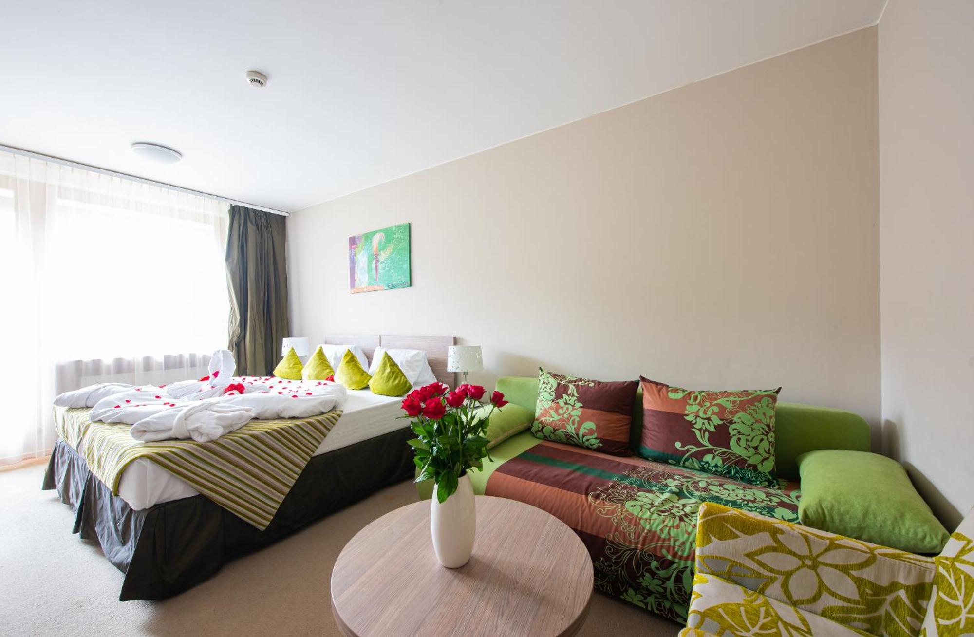 Hotel Bystra Брезно Екстер'єр фото
